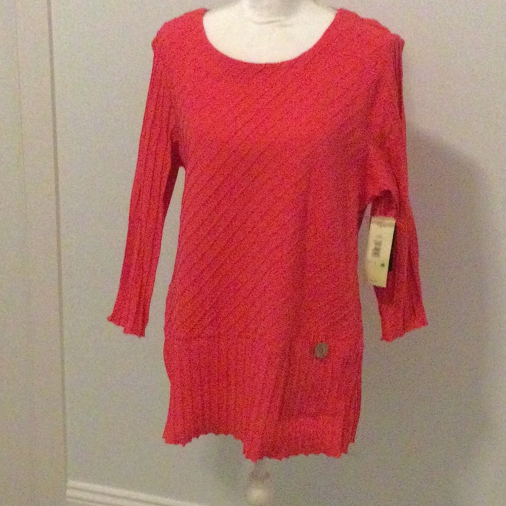 New cotton shirt by Ali Miles